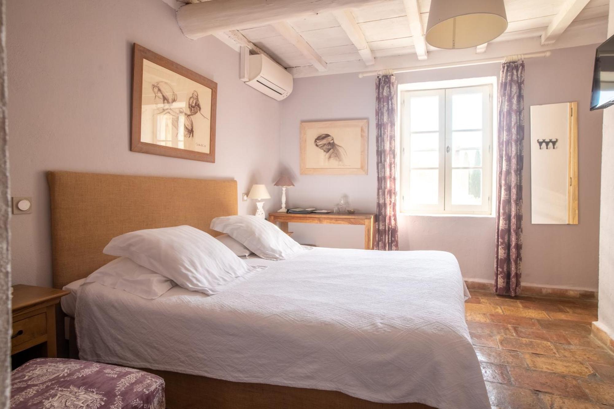 Hotel Et Appartements Domaine Des Clos - Teritoria Beaucaire  Eksteriør billede