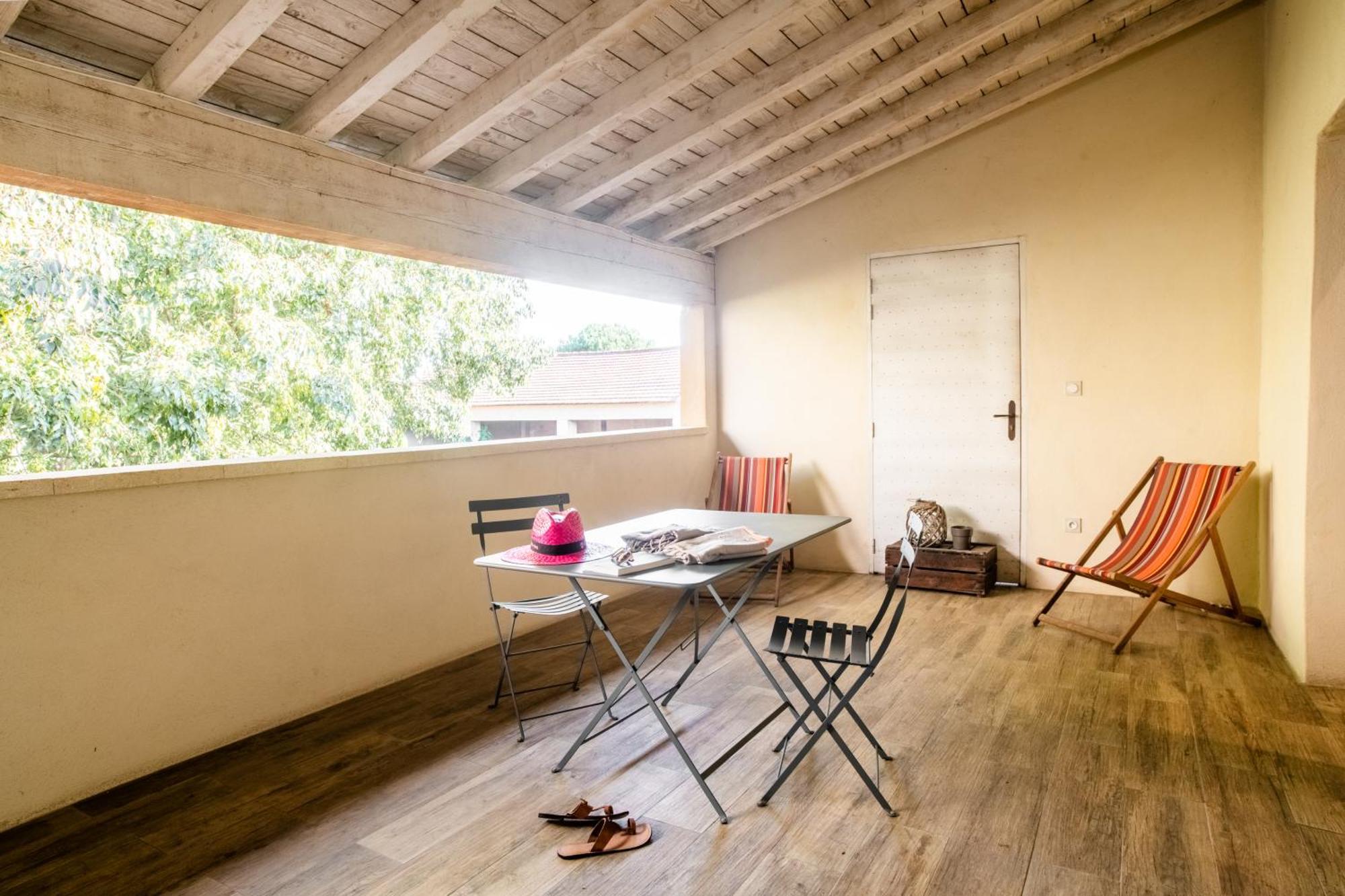 Hotel Et Appartements Domaine Des Clos - Teritoria Beaucaire  Eksteriør billede
