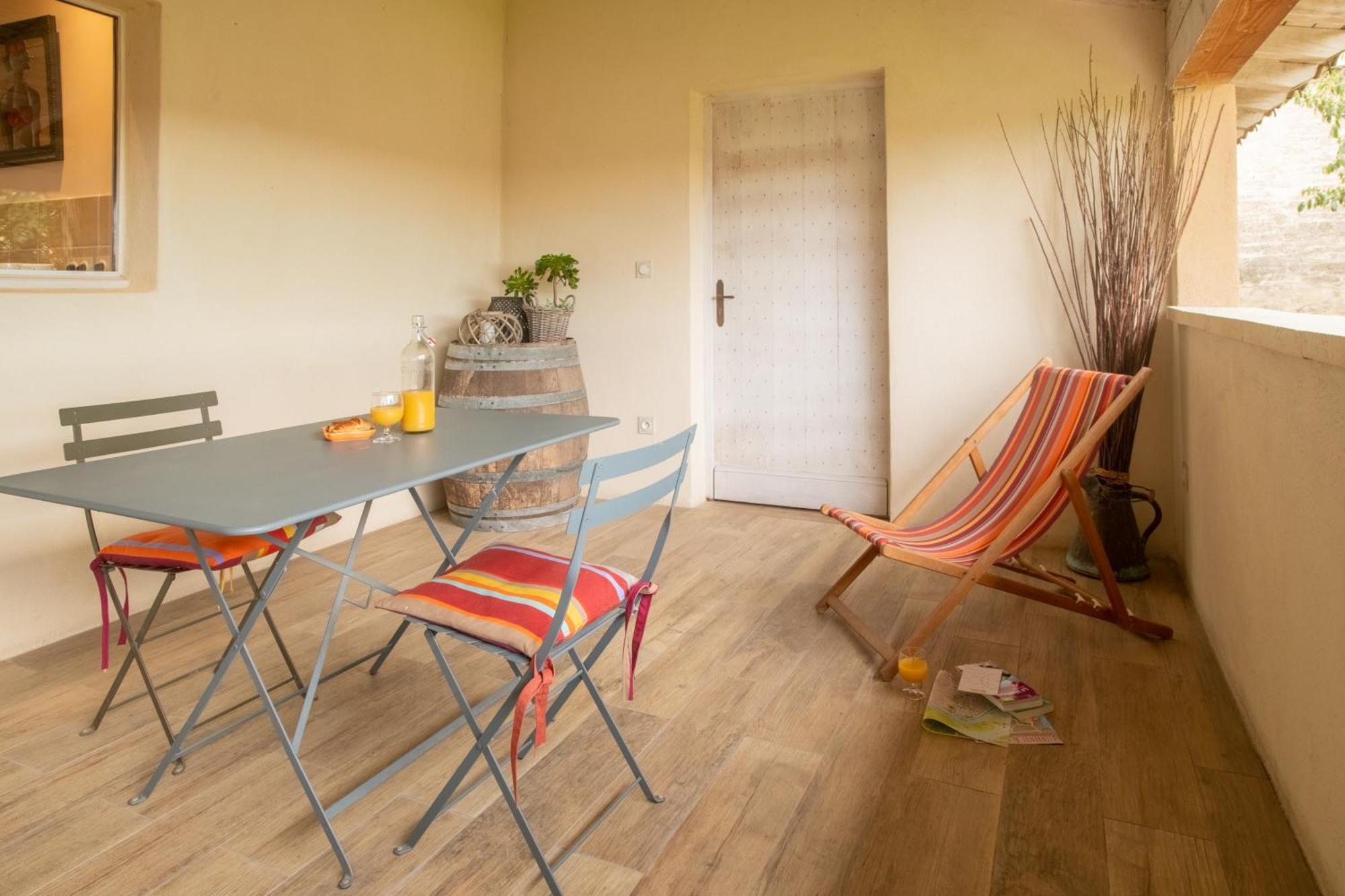 Hotel Et Appartements Domaine Des Clos - Teritoria Beaucaire  Eksteriør billede