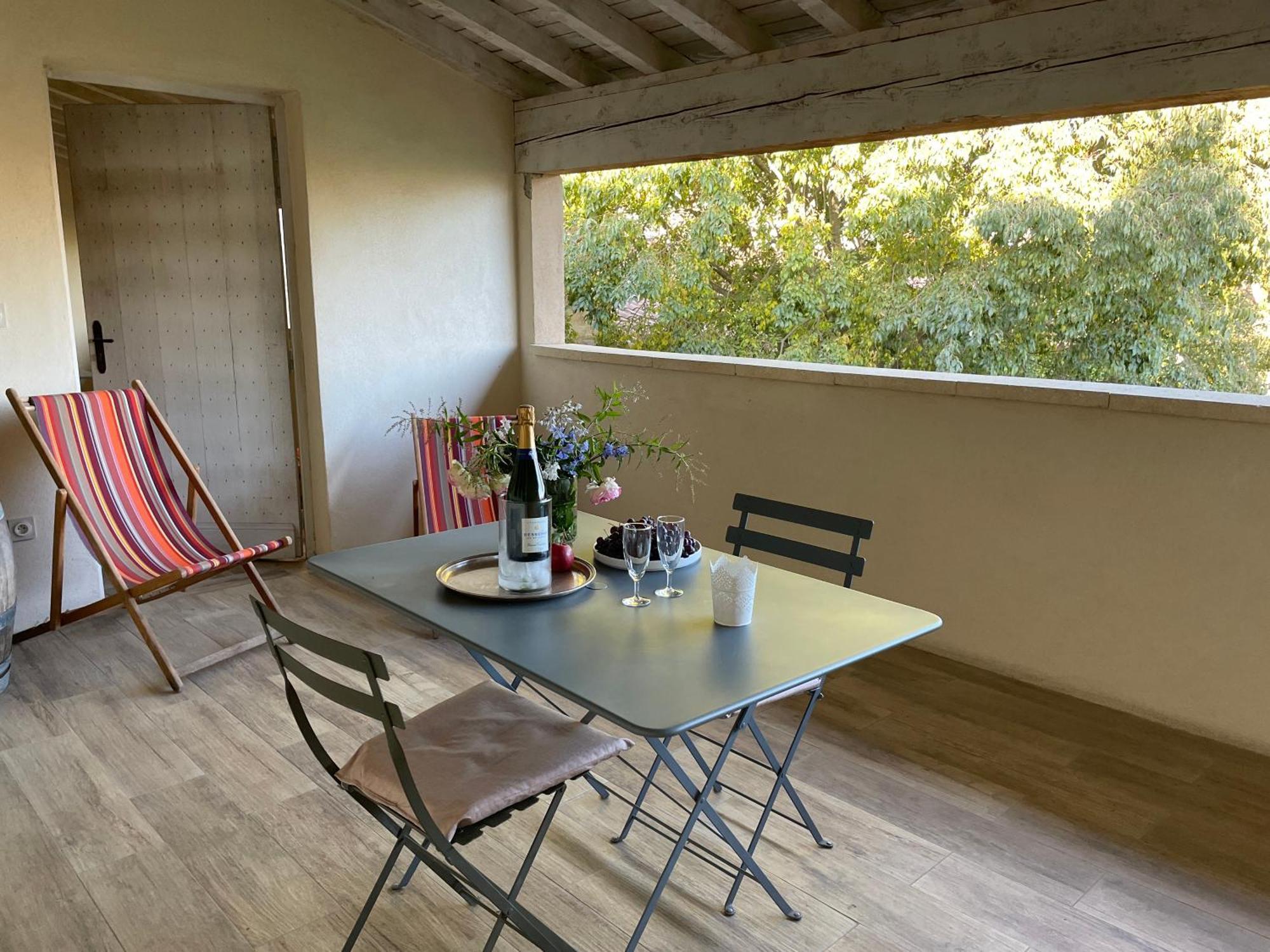 Hotel Et Appartements Domaine Des Clos - Teritoria Beaucaire  Eksteriør billede