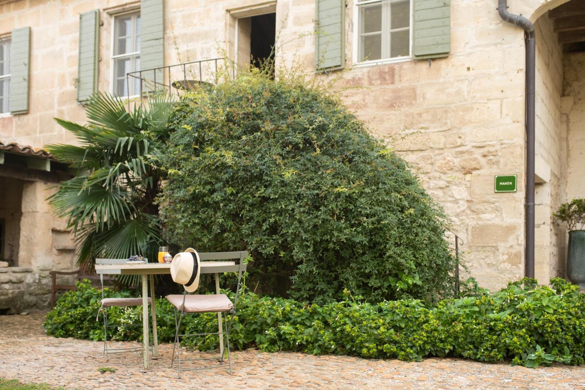 Hotel Et Appartements Domaine Des Clos - Teritoria Beaucaire  Eksteriør billede
